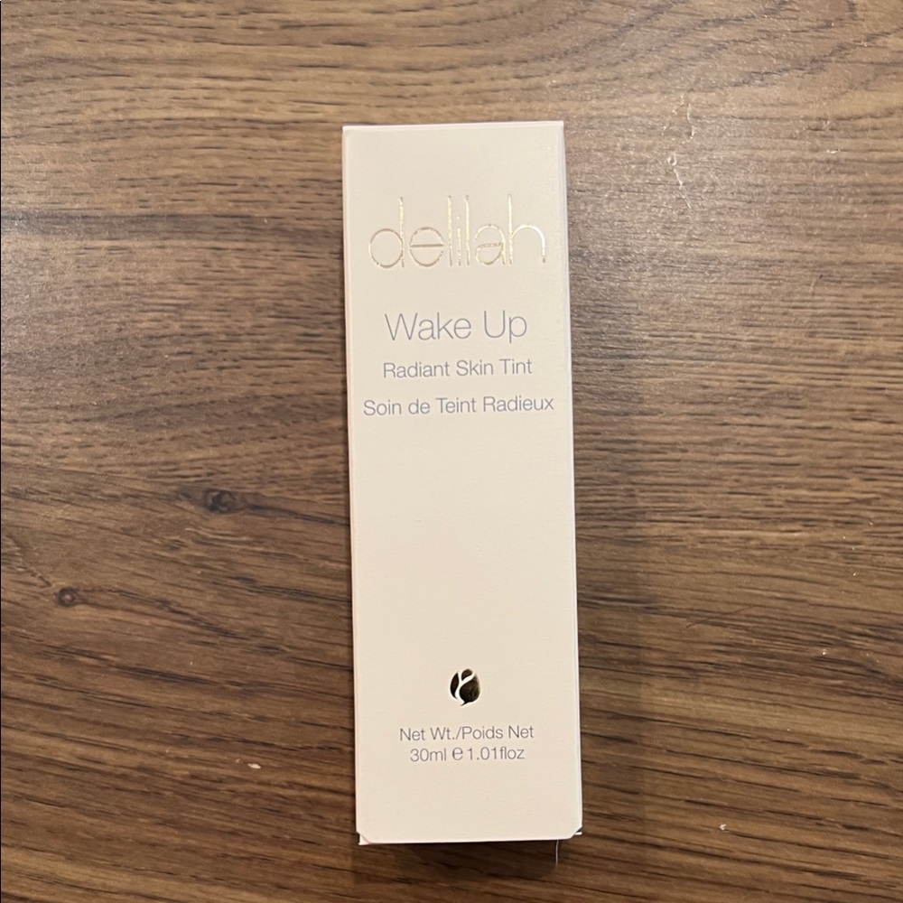 Elila Wake Up Radiant Skin Tint - Cream
